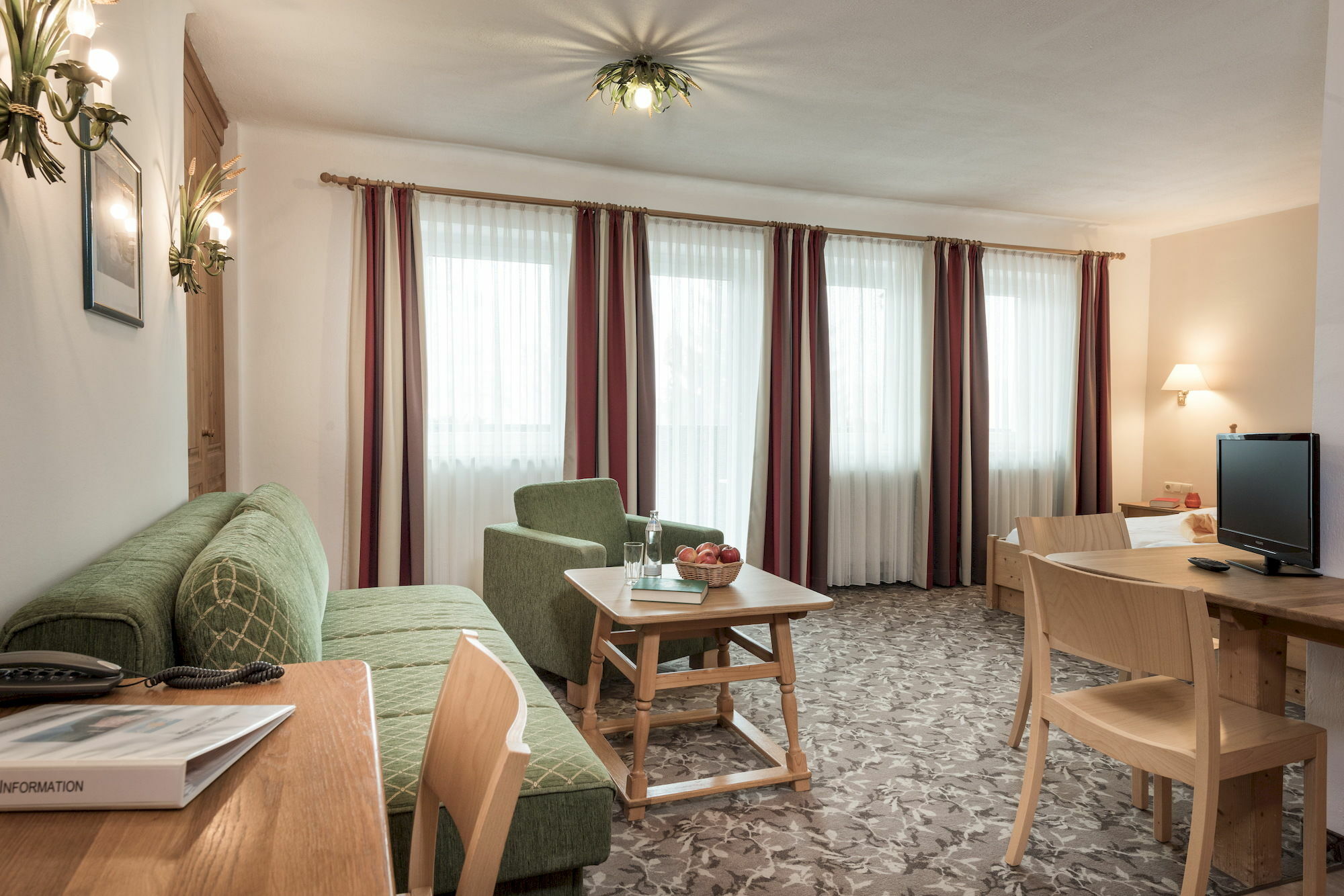 Aurora Appartements Inklusive Freiem Thermeneintritt Bad Hofgastein Exterior foto
